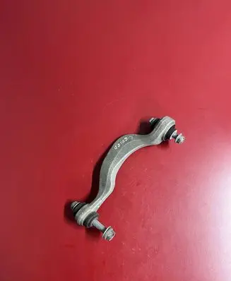 Rear control arm