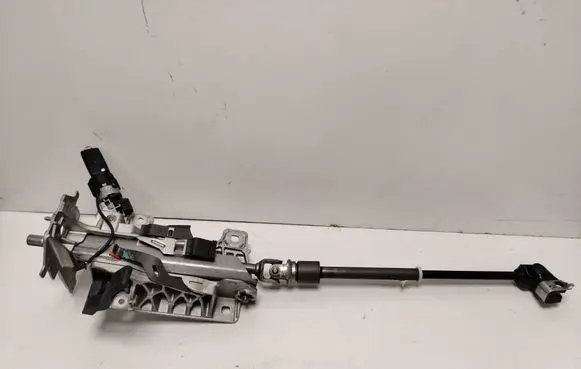 Steering wheel axle set