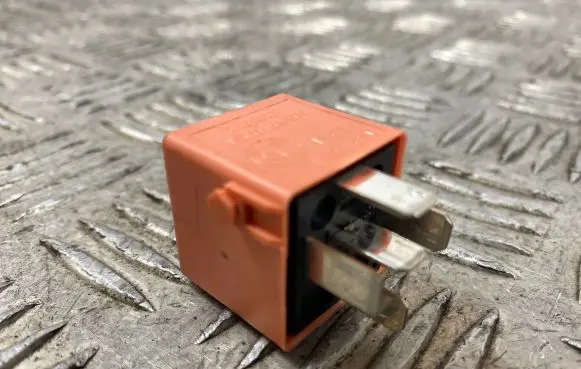 BMW 5 E60 E61 Other relay 1742690 1263 V23134E52X344