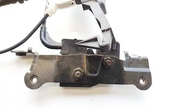 Volvo S60 Seat back rest lock catch 9188720