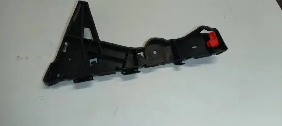 Opel Astra H Front bumper mounting bracket 24460284