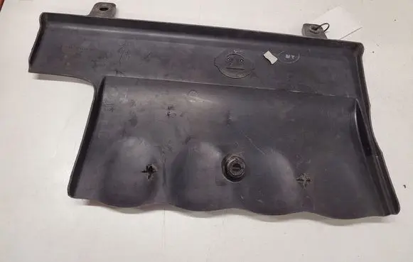 Nissan Primera Engine cover (trim)