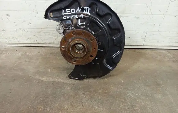 Seat Leon (5F) Front wheel hub spindle knuckle 5Q0407257A
