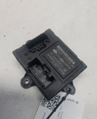 Jaguar XF X250 Door control unit/module BH4214D618AA