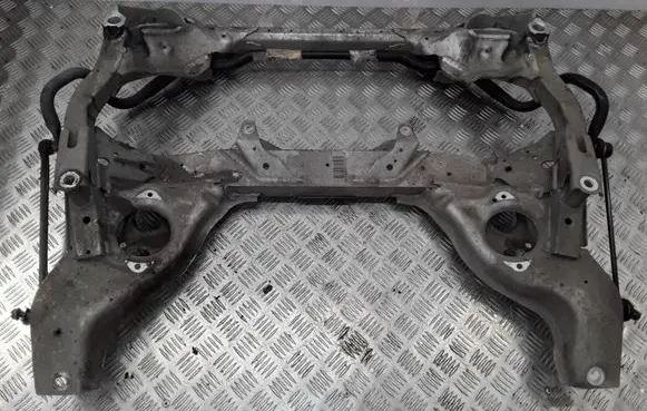 BMW 1 E81 E87 Front subframe 679630501 465409467 5042323339
