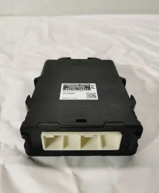 Lexus CT 200H Gearbox control unit/module 8953576011 0791005780