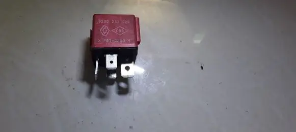 Renault Scenic II - Grand scenic II Other relay 8200253922