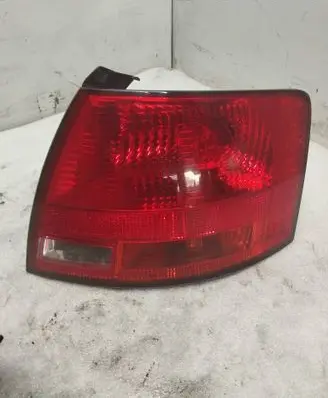 Audi A4 S4 B7 8E 8H Rear/tail lights 8E9945096C 484002 ULO748002