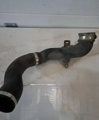 Toyota Avensis T270 Intercooler hose/pipe 173620R030 080916