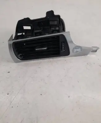 Audi A6 S6 C7 4G Dashboard side air vent grill/cover trim 4G1820901 9025700