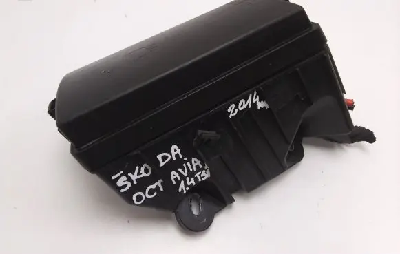 Skoda Octavia Mk3 (5E) Fuse box set 5Q0907361B