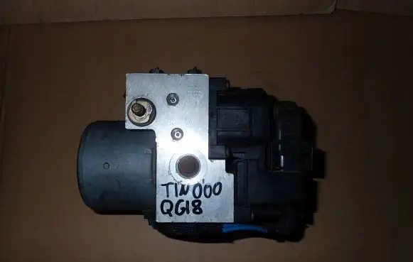 Nissan Almera Tino ABS control unit/module