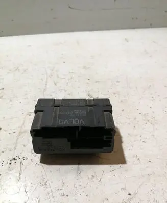 Volvo V70 Seat heating relay 30710791 201900 044706