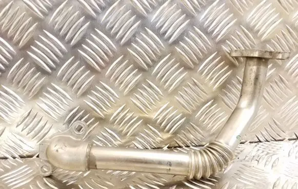 Toyota Corolla Verso E121 EGR valve line/pipe/hose