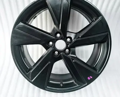 Seat Ibiza V (KJ) R18 alloy rim 