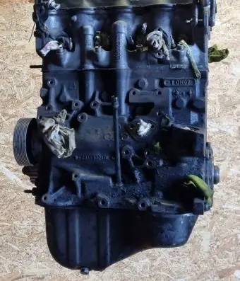 Volkswagen PASSAT B5 Engine AFN 028103373N 028103021BL