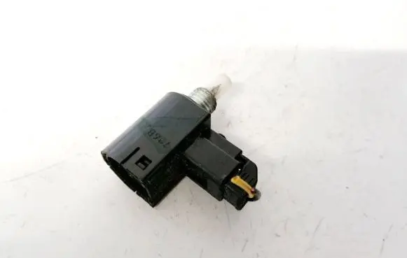 Toyota Yaris Brake pedal sensor switch