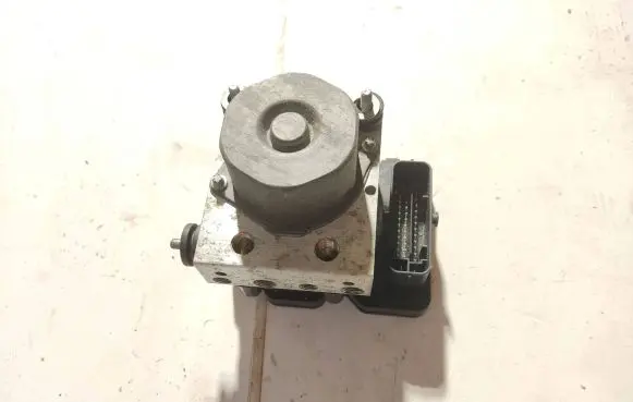 Renault Zoe ABS Pump 476609473R