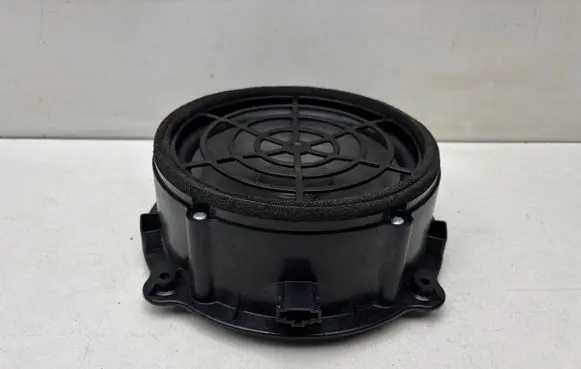 Audi Q7 4L Front door speaker 4L0035415B