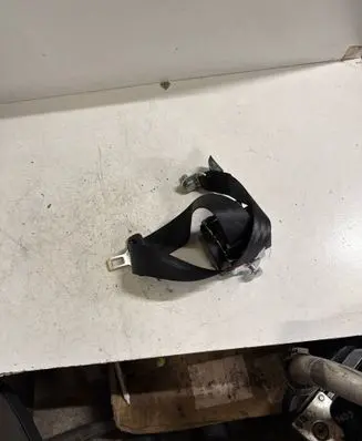 Audi A6 S6 C6 4F Rear seatbelt 603032800