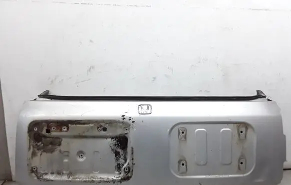 Honda CR-V Truck tailgate 