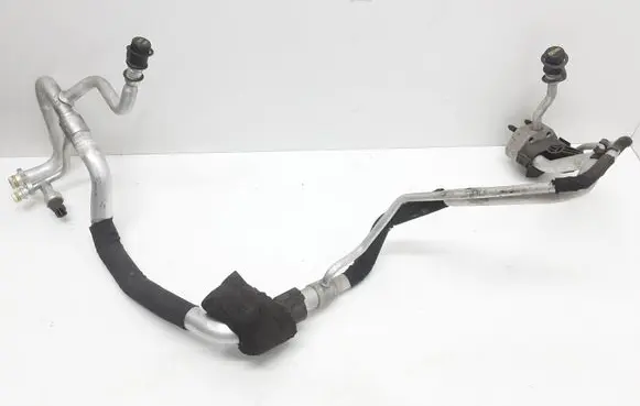 Volvo XC60 Air conditioning (A/C) pipe/hose 9G9N19E881AC 31292004