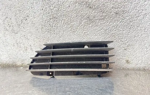 Opel Omega B2 Front bumper lower grill 90458186