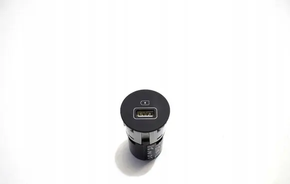 Hyundai i20 (BC3 BI3) USB socket connector 96125Q0500
