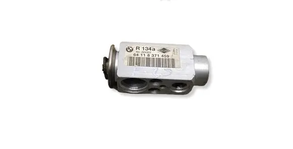BMW 5 E39 Air conditioning (A/C) expansion valve 64118371459 R134A 324303