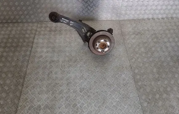 Hyundai i30 Stub axle 