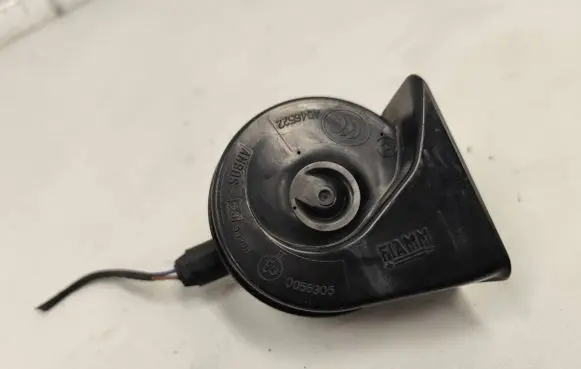 BMW 3 E90 E91 Horn signal 0055306