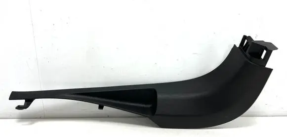 Foot area side trim