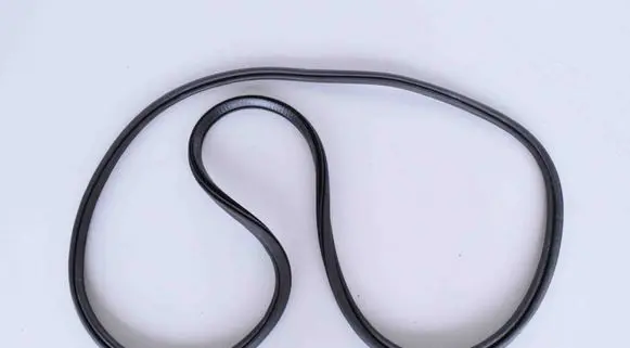 Volvo XC90 Rubber seal front coupe door 31457673