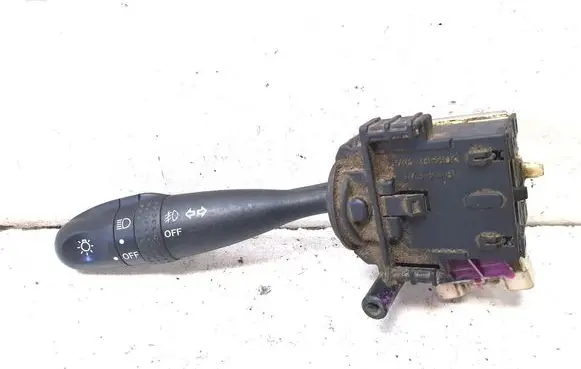Renault Trafic II (X83) Indicator stalk 173648