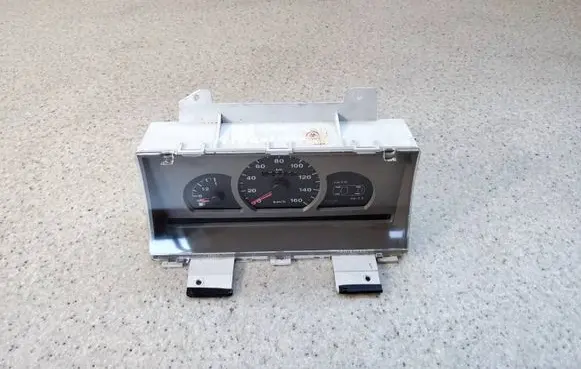 Fiat 500 Cinquecento Speedometer (instrument cluster) 0690050