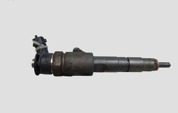 Peugeot 308 Fuel injector 0445110739