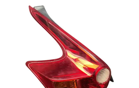 Nissan Juke I F15 Rear/tail lights