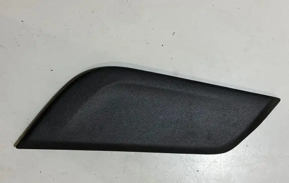 Ford Mustang VI Centre console side trim front FR3B63044E06A