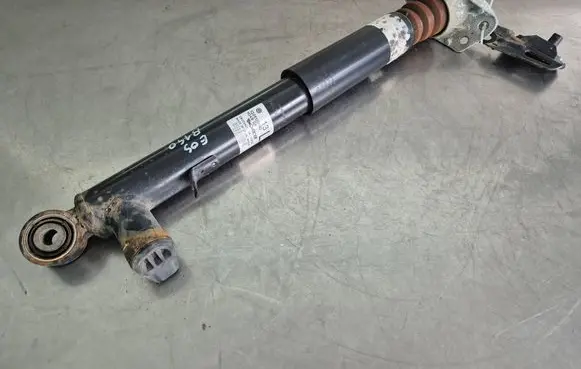 Volkswagen Eos Rear shock absorber/damper 1Q0512009D EM029401