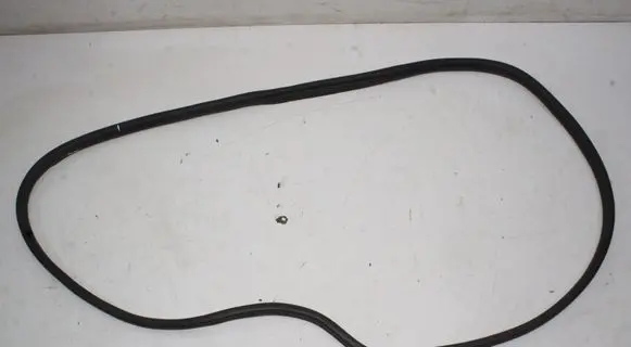 Hyundai IONIQ 6 Rubber seal front coupe door 