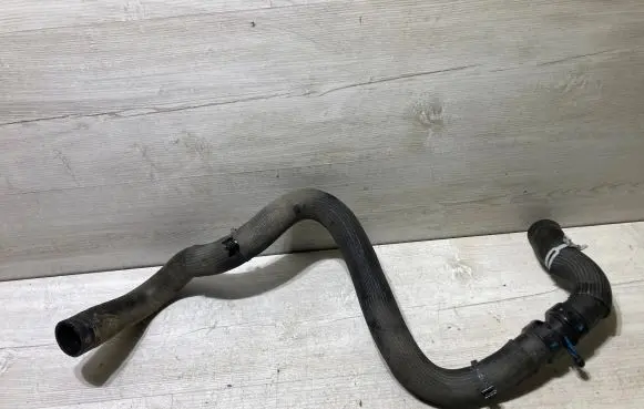 Renault Megane IV Engine coolant pipe/hose 215030960R