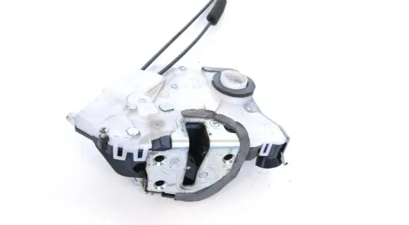 Toyota Prius (XW30) Front door lock