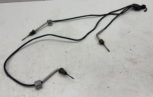 Mercedes-Benz CLA C118 X118 Exhaust gas temperature sensor A0009051013