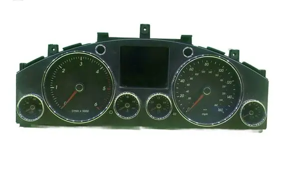 Volkswagen Touareg I Speedometer (instrument cluster) 0263655608