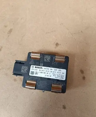 Mercedes-Benz GLC AMG Distronic sensor radar A0009053011