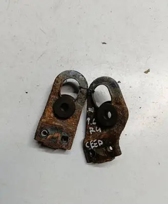 KIA Ceed Radiator mount bracket 5218741