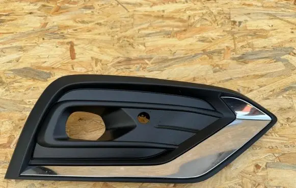 Volvo V60 Front fog light trim/grill 31455641