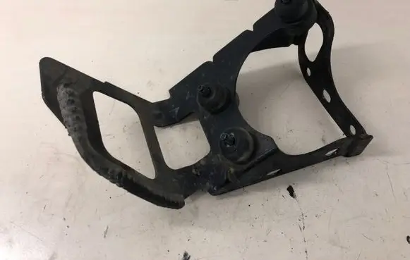Volkswagen Sharan ABS pump bracket 7M3614711
