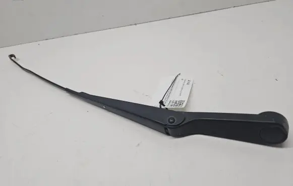 Land Rover Freelander Front wiper blade arm