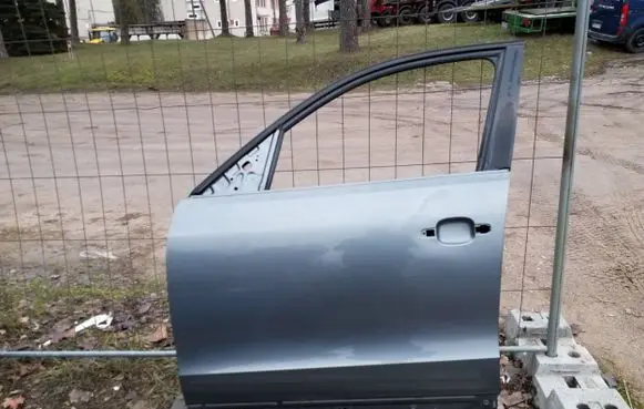 Audi Q5 SQ5 Front door